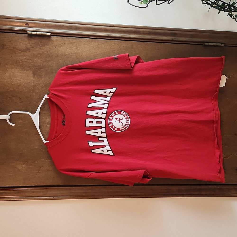 U of Alabama t-shirt